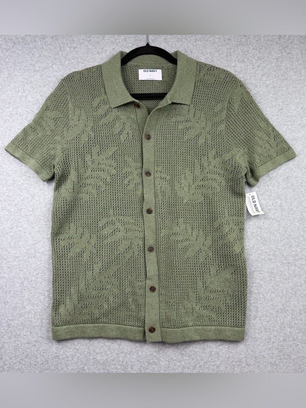 Old Navy Olive Green Tropical Palm Leaf Button Up Mens Size Small NWT
